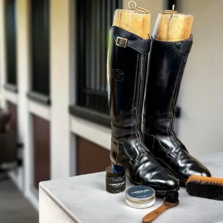 Crema Nutritiva para Botas de Polo Crema Nutritiva para Botas de Polo